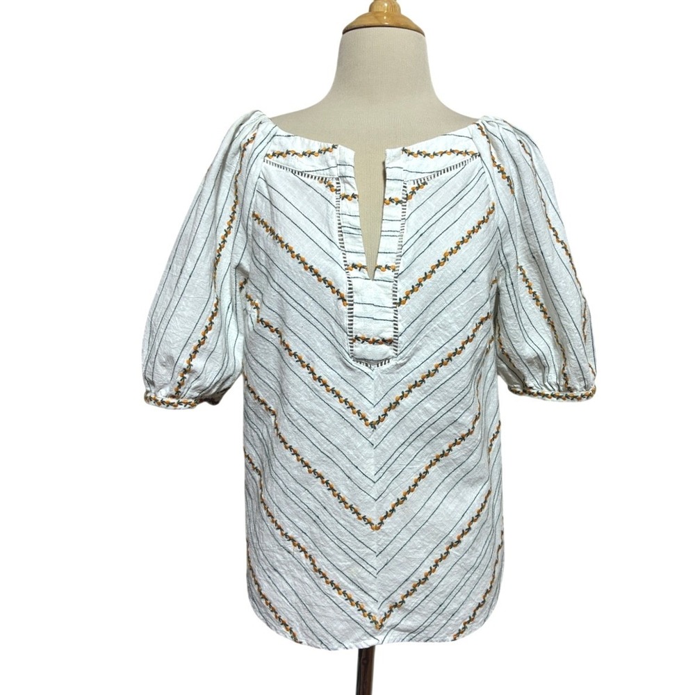 Maeve by Anthropologie Size 10 Floral Embroidered Vneck Cotton Top Cottagecore